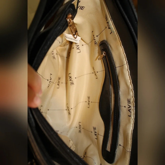 C- Lavie World black horse faux leather tote handbag - Picture 11 of 12